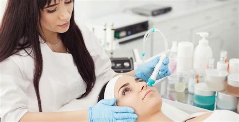 What Is The Role Of A Skincare Esthetician?